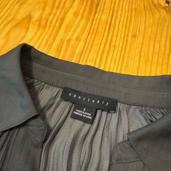 SANCTUARY Gray Collared Long Sleeve V-Neck Top Blouse Women’s Size SMALL Career - Picture 4 of 9